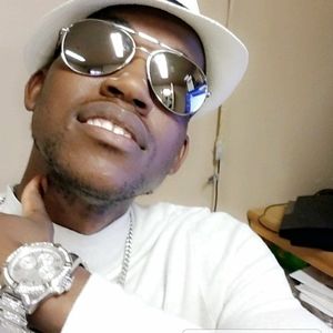 Meet your Posher, Malik